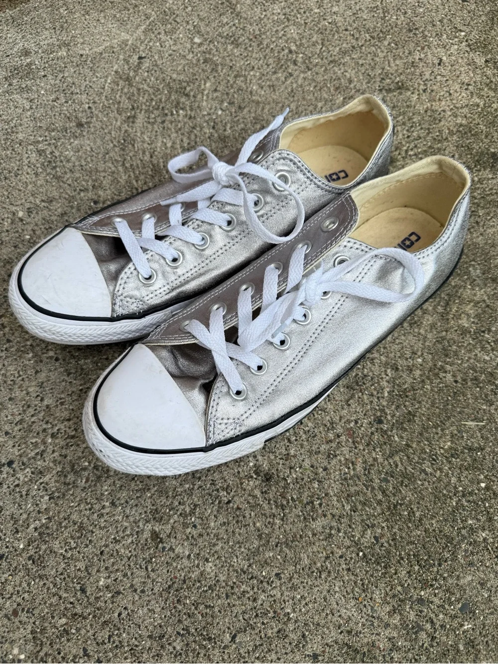 Converse Low Top